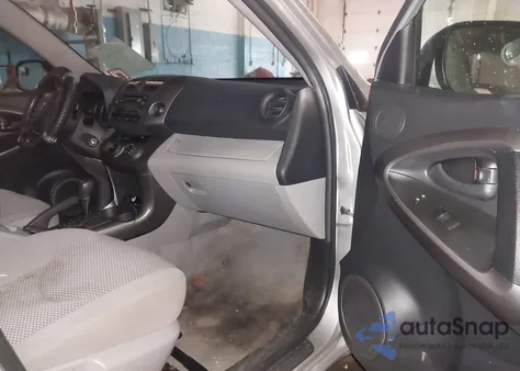 2012 Toyota Rav4 из США, поврежденный, VIN 2T3BF4DV4CW249809